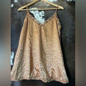 Cheetah print tank with lace detailing